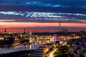 Der Phönixsee gehört zu den Sehenswürdigkeiten von Dortmund.